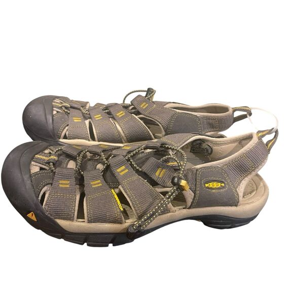 Size 10 - Keen Men\'s Newport H2 Sandals Gray/green main image 6